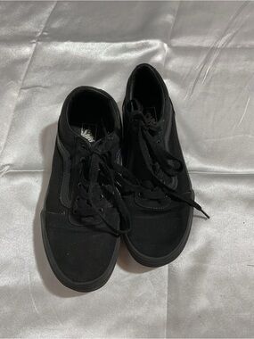 Vans Black Kids' Low-Top Skate Sneakers